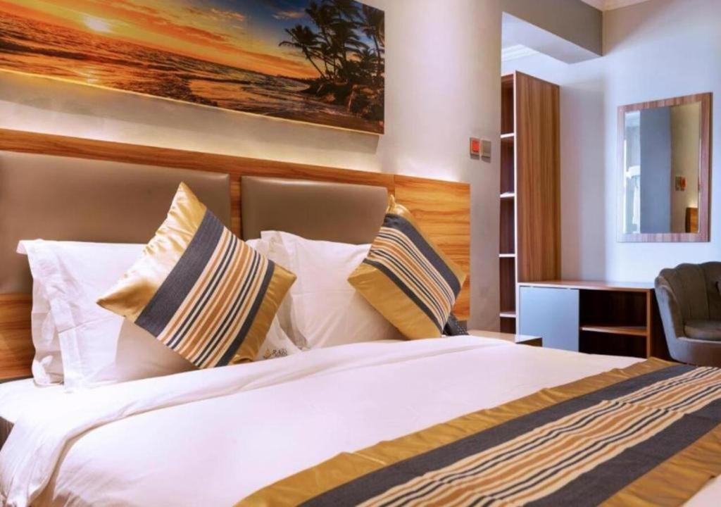 Raha Hotel & Suites نيروبي المظهر الخارجي الصورة