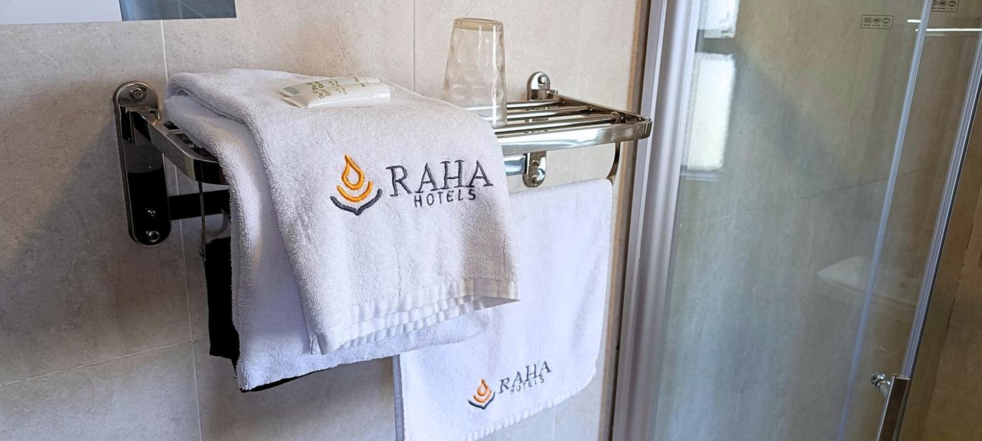 Raha Hotel & Suites نيروبي المظهر الخارجي الصورة